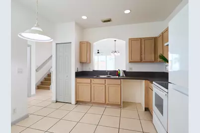 2052 Oakhurst Way, Riviera Beach, FL 33404 - Photo 2