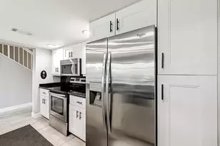 11313 NW 15th St, Pembroke Pines, FL 33026 - Photo 14