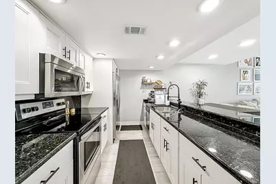 11313 NW 15th Street, Pembroke Pines, FL 33026 - Photo 12