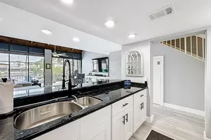 11313 NW 15th St, Pembroke Pines, FL 33026 - Photo 16