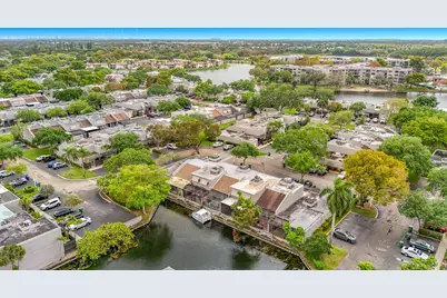 11313 NW 15th Street, Pembroke Pines, FL 33026 - Photo 68