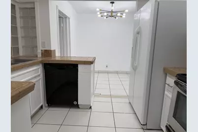 7315 NW 57th Place, Tamarac, FL 33321 - Photo 12