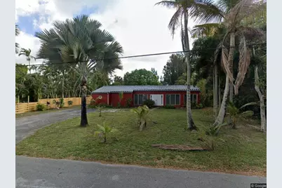 300 Bayberry Drive, Plantation, FL 33317 - Photo 1