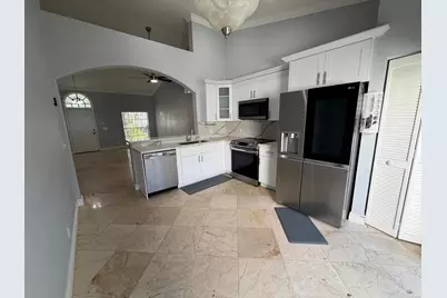 7657 Sanctuary Drive, Coral Springs, FL 33065 - Photo 10