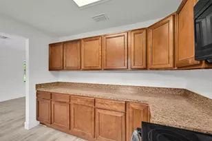 833 NW 34th St, Okeechobee, FL 34972 - Photo 12