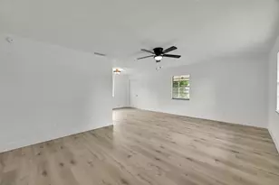 833 NW 34th St, Okeechobee, FL 34972 - Photo 8