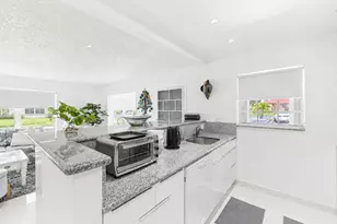 4580 NW 3rd St, Delray Beach, FL 33445 - Photo 8