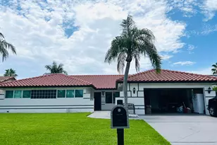 6440 Olde Moat Way, Davie, FL 33331 - Photo 1