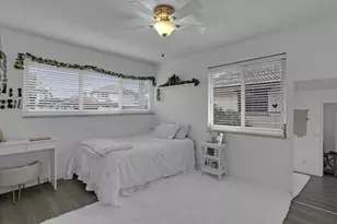 6440 Olde Moat Way, Davie, FL 33331 - Photo 32