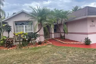 1538 SW Neptune Ave, Port Saint Lucie, FL 34953 - Photo 2