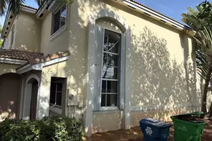 11500 NW 33rd St, Sunrise, FL 33323 - Photo 2