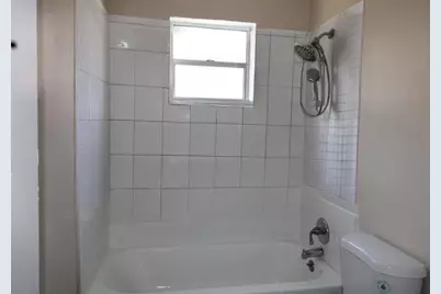 1417 W 32nd Street, Riviera Beach, FL 33404 - Photo 16