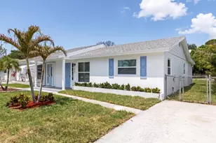 1017 Riverwood Ln, Jupiter, FL 33458 - Photo 2
