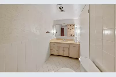 1100 NE 191st Street #44, Miami, FL 33179 - Photo 26