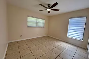 328 W Sugarland Cir, Clewiston, FL 33440 - Photo 8