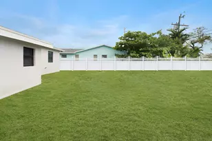 814 NE 8th St, Hallandale Beach, FL 33009 - Photo 18