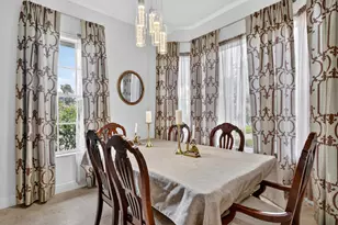 32 Monterey Pointe Dr, Palm Beach Gardens, FL 33418 - Photo 8