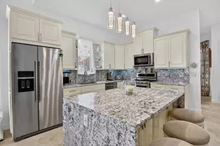 32 Monterey Pointe Dr, Palm Beach Gardens, FL 33418 - Photo 18