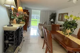 9420 S Hollybrook Lake Dr, Pembroke Pines, FL 33025 - Photo 6