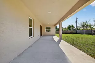 1267 SW Edinburgh Dr, Port Saint Lucie, FL 34953 - Photo 8