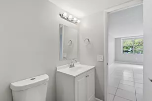 9360 Fontainebleau Blvd, Miami, FL 33172 - Photo 26