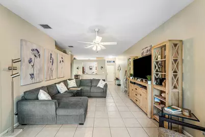 10760 Royal Caribbean Circle, Boynton Beach, FL 33437 - Photo 12