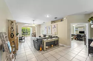10760 Royal Caribbean Cir, Boynton Beach, FL 33437 - Photo 10