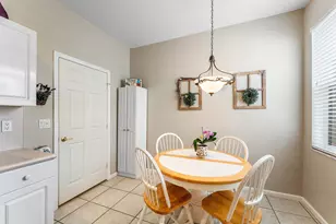 10760 Royal Caribbean Cir, Boynton Beach, FL 33437 - Photo 6