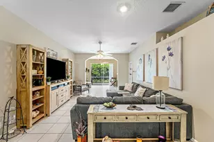 10760 Royal Caribbean Cir, Boynton Beach, FL 33437 - Photo 12