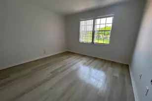 2202 Belmont Ln, North Lauderdale, FL 33068 - Photo 8