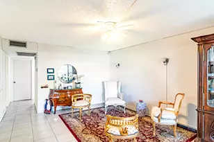 213 Fanshaw F, Boca Raton, FL 33434 - Photo 2