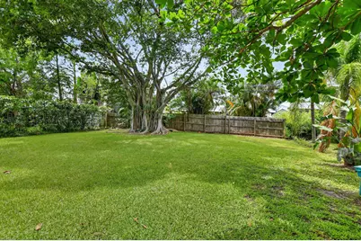 721 NE 8th Avenue, Boynton Beach, FL 33435 - Photo 30
