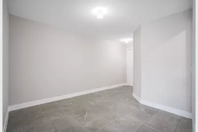 4926 NW 48th Terrace #4926, Tamarac, FL 33319 - Photo 6