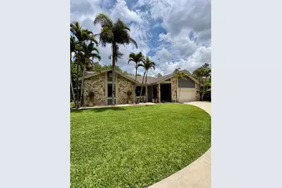 16789 N 98th Way Way N, Jupiter, FL 33478 - Photo 2
