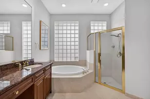 229 Andalusia Dr, Palm Beach Gardens, FL 33418 - Photo 36