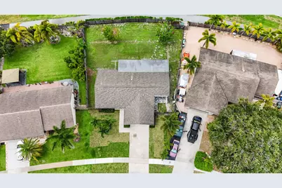 1313 Pinetta Circle, Wellington, FL 33414 - Photo 22