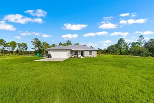 2872 Secretariat Dr, Labelle, FL 33935 - Photo 30