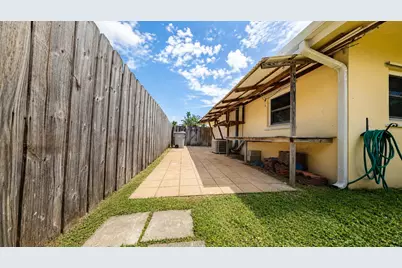 420 SE 4th Court, Pompano Beach, FL 33060 - Photo 34