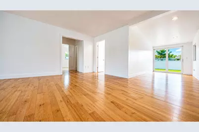 420 SE 4th Court, Pompano Beach, FL 33060 - Photo 12