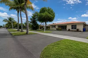 420 SE 4th Ct, Pompano Beach, FL 33060 - Photo 1
