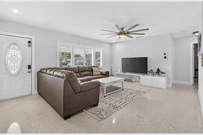 1123 SE 2nd Avenue, Deerfield Beach, FL 33441 - Photo 4