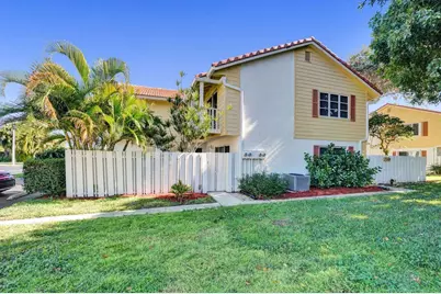 260 Seabreeze Circle, Jupiter, FL 33477 - Photo 1