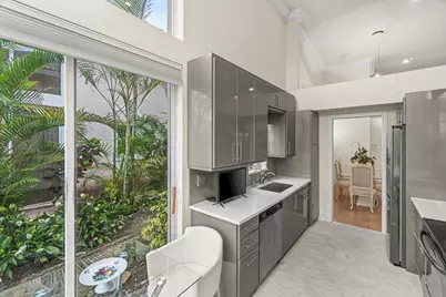5246 Windsor Parke Drive, Boca Raton, FL 33496 - Photo 12