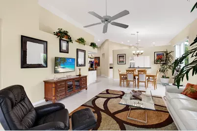 2752 Clipper Circle, West Palm Beach, FL 33411 - Photo 14
