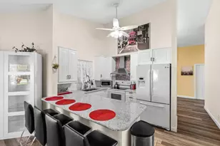 22525 Swordfish Dr, Boca Raton, FL 33428 - Photo 12