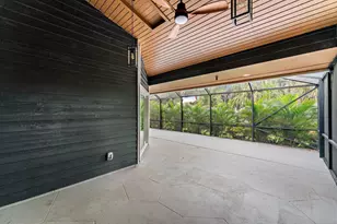 10440 SE Jupiter Narrows Dr, Hobe Sound, FL 33455 - Photo 32