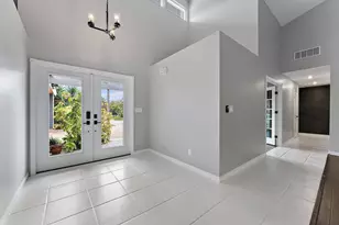 10440 SE Jupiter Narrows Dr, Hobe Sound, FL 33455 - Photo 6