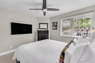 994 NW 93rd Avenue, Plantation, FL 33324 - Photo 28