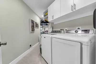 994 NW 93rd Avenue, Plantation, FL 33324 - Photo 32