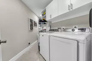 994 NW 93rd Ave, Plantation, FL 33324 - Photo 32